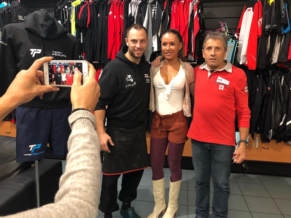 Uènia Fernandes De Souza incontra il TeamPeruffo